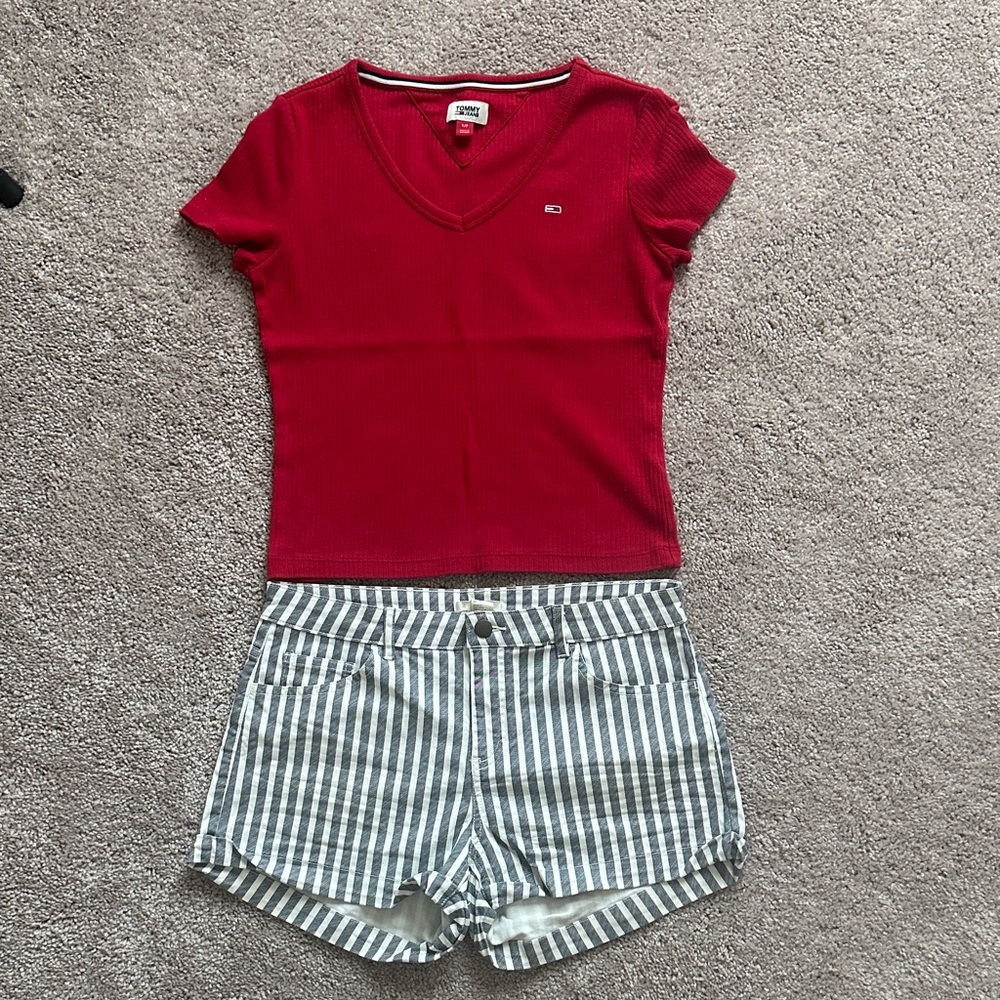 Tommy Hilfiger Women's Blue Striped Jean Shorts
